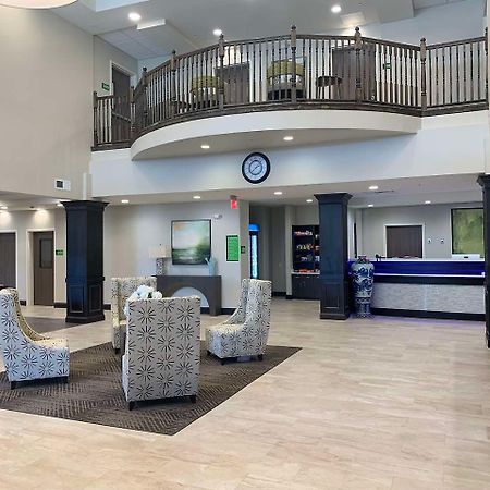 Best Western Plus Horseheads Inn & Suites Exterior photo